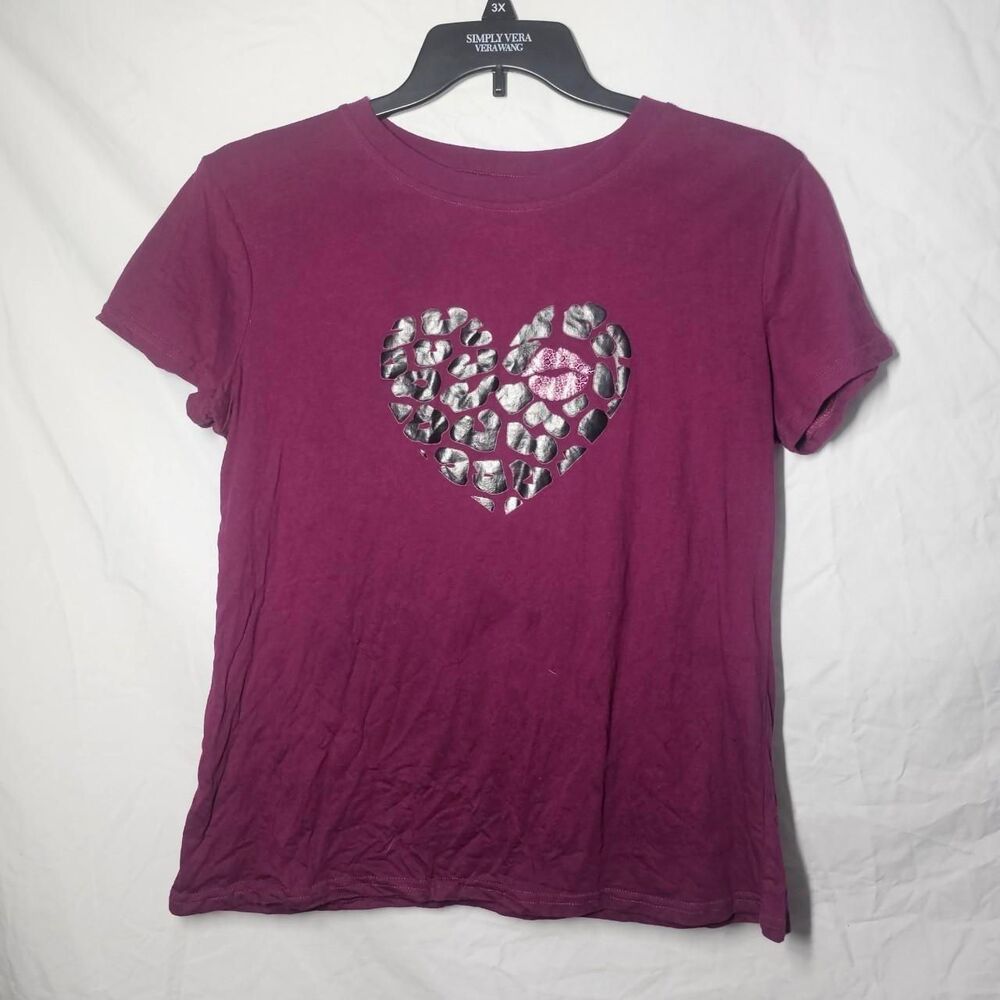 Shein Magenta pink leopard cheetah print heart mcbling tee